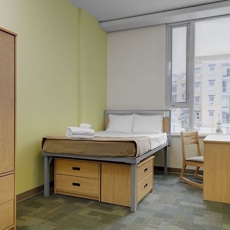University Of Calgary - Seasonal Residence Extérieur photo